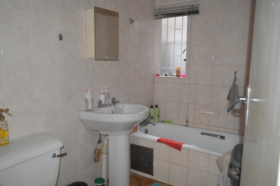 2 Bedroom Property for Sale in La Hoff North West